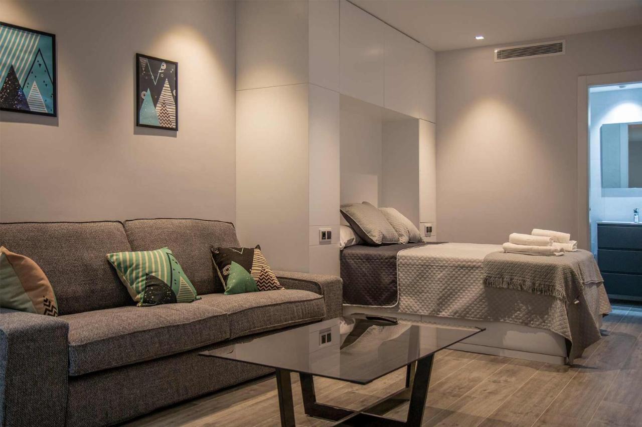 Apartamentos Vacacional En Plaza De Espana Nerja Ngoại thất bức ảnh