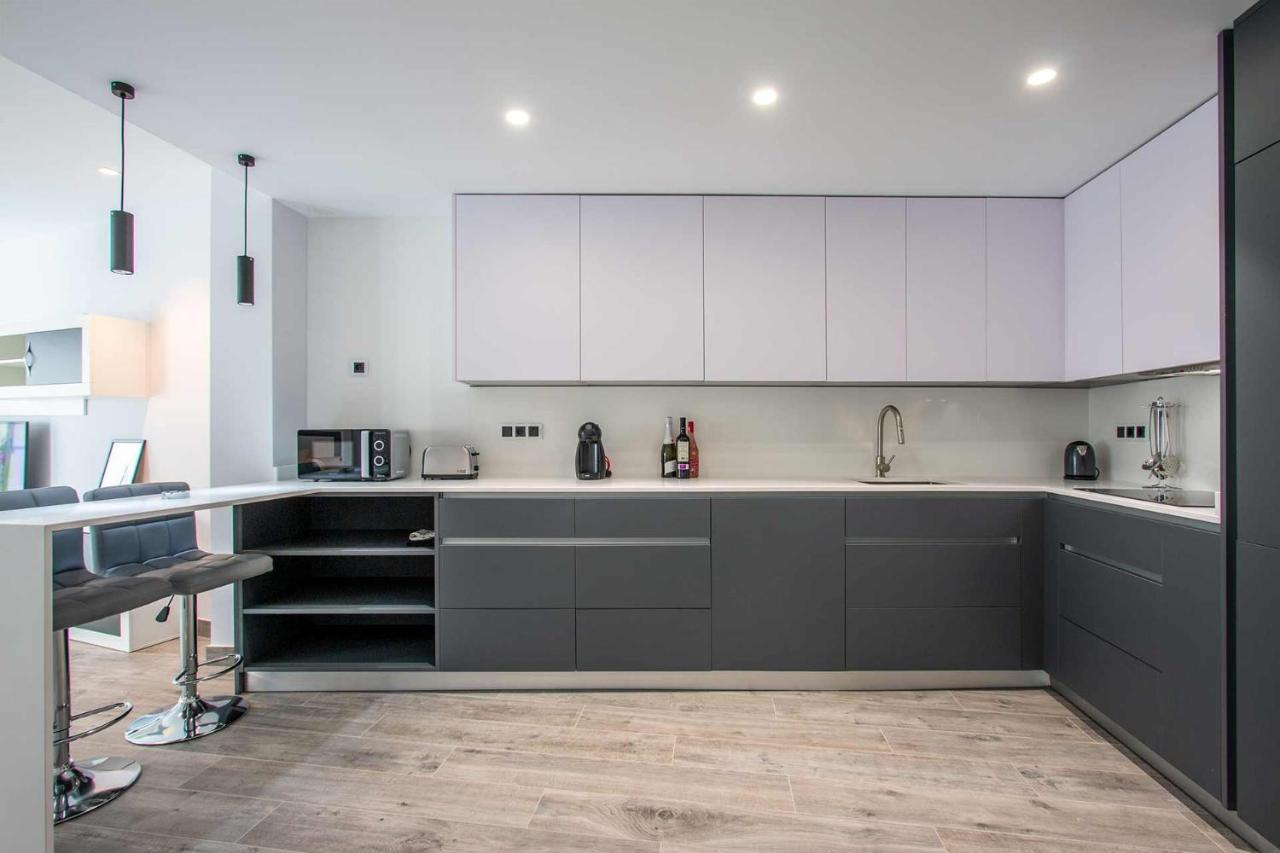 Apartamentos Vacacional En Plaza De Espana Nerja Ngoại thất bức ảnh