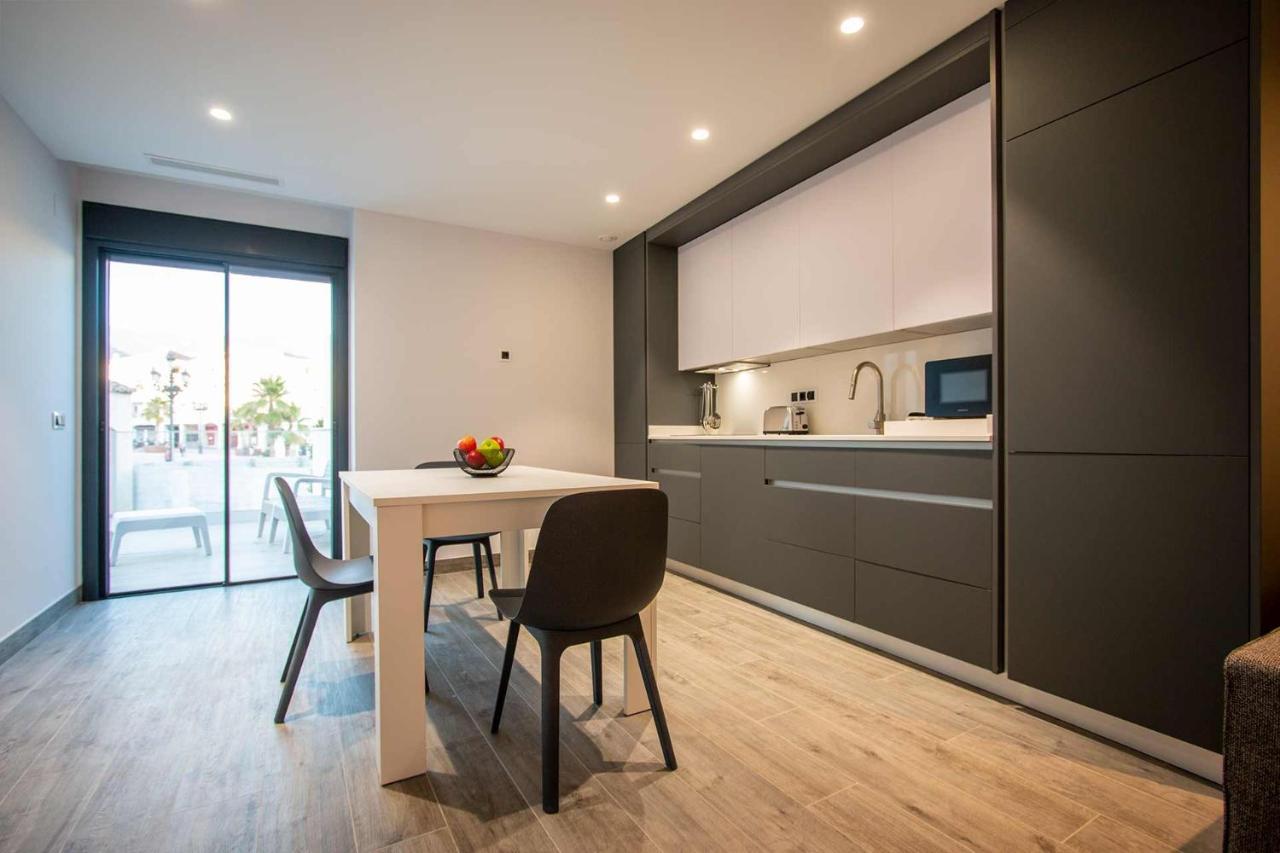 Apartamentos Vacacional En Plaza De Espana Nerja Ngoại thất bức ảnh