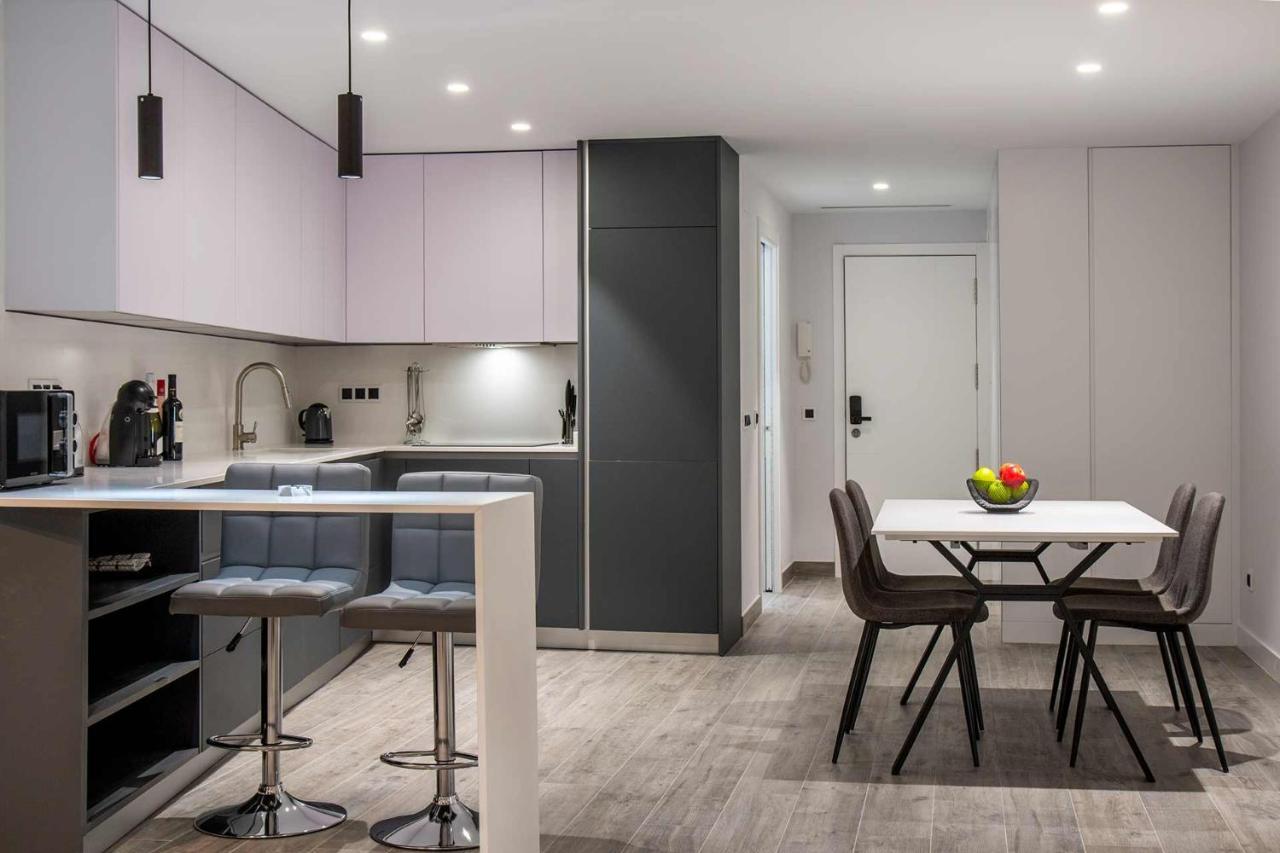 Apartamentos Vacacional En Plaza De Espana Nerja Ngoại thất bức ảnh